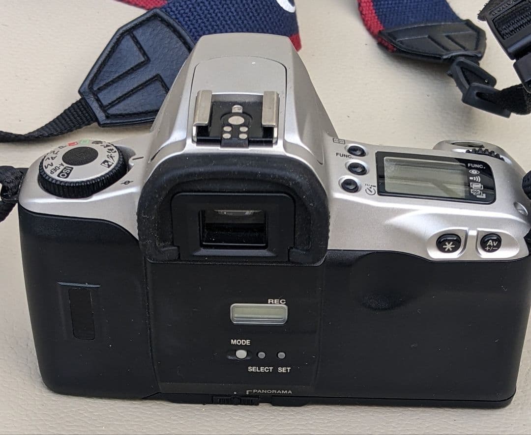 キャノン一眼レフフィルムカメラ