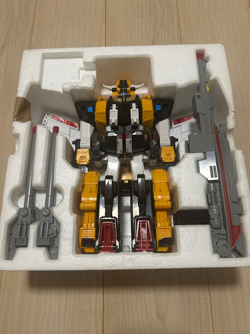 トランスフォーマー C-327 ビクトリーレオ タカラ