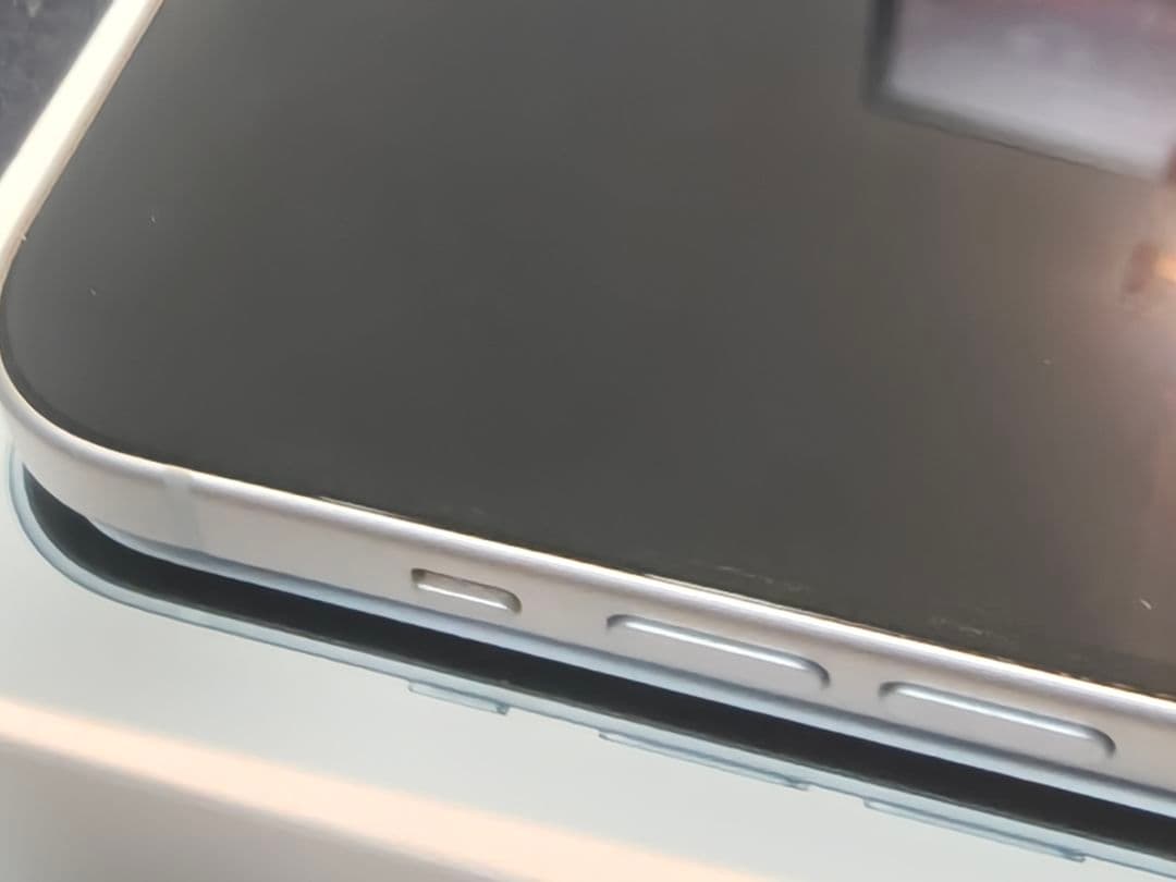 Apple iPhone 15 plus 256GB 美品