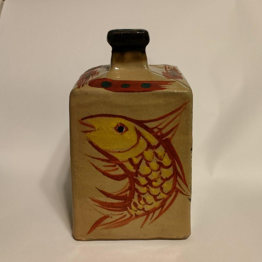 小橋川 仁王窯 赤絵 角瓶 一輪挿し