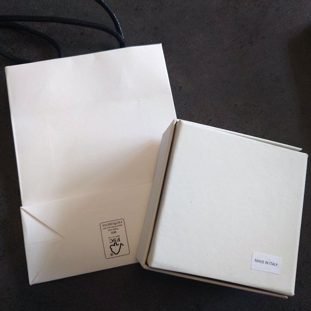 【新品未使用】LOEWE ブローチ ゴールド