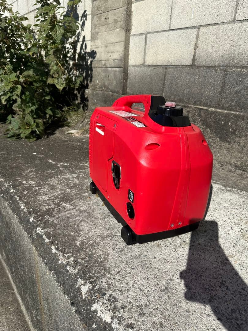 （動作確認済み）ナカトミ EIG-900D 900VA インバーターエンジンok