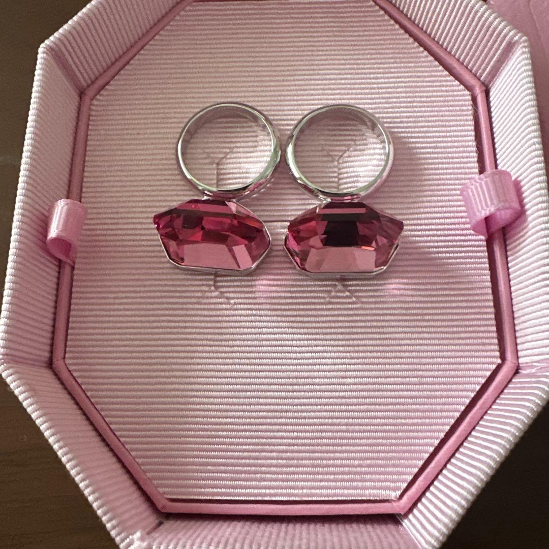 スワロフスキー　ピンククリスタルリング　最終お値下げ