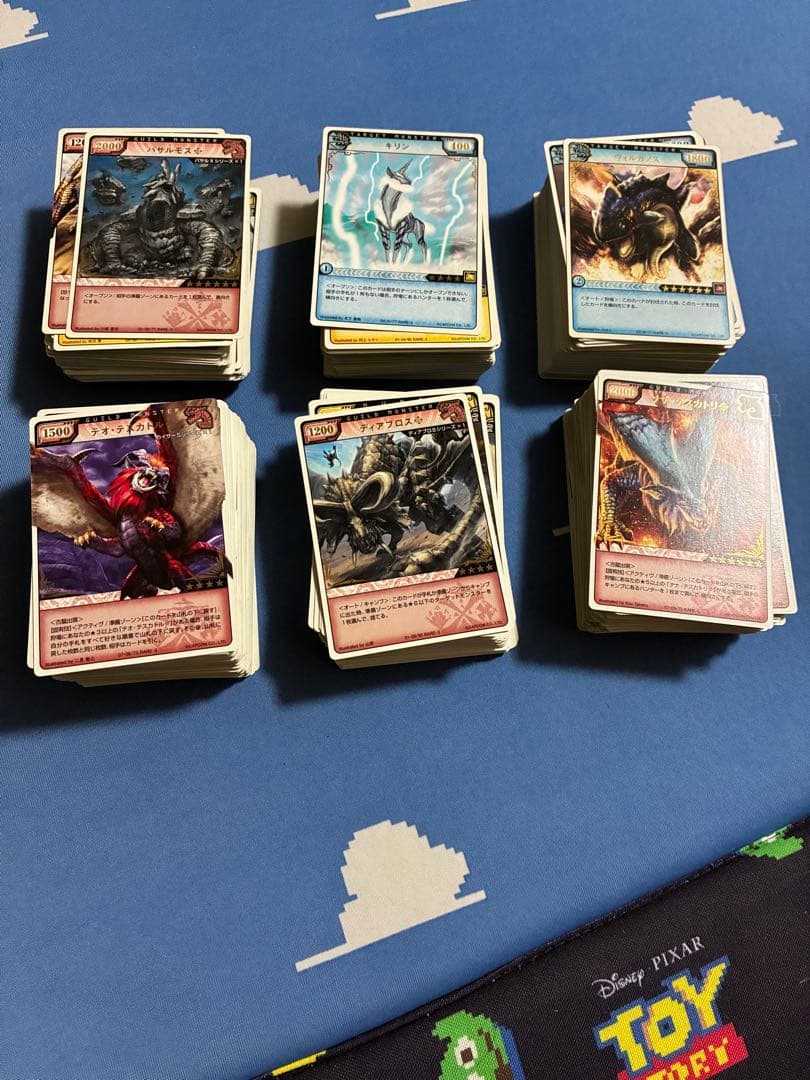 モンスターハンター　ハンティングカード　600枚