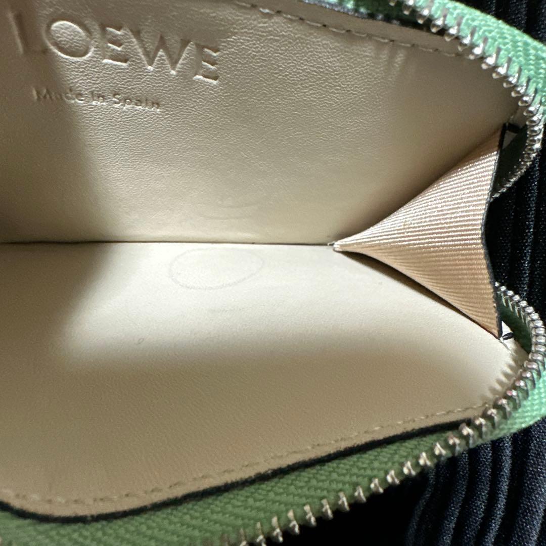 ichiro／LOEWE グリーンレザー ケース