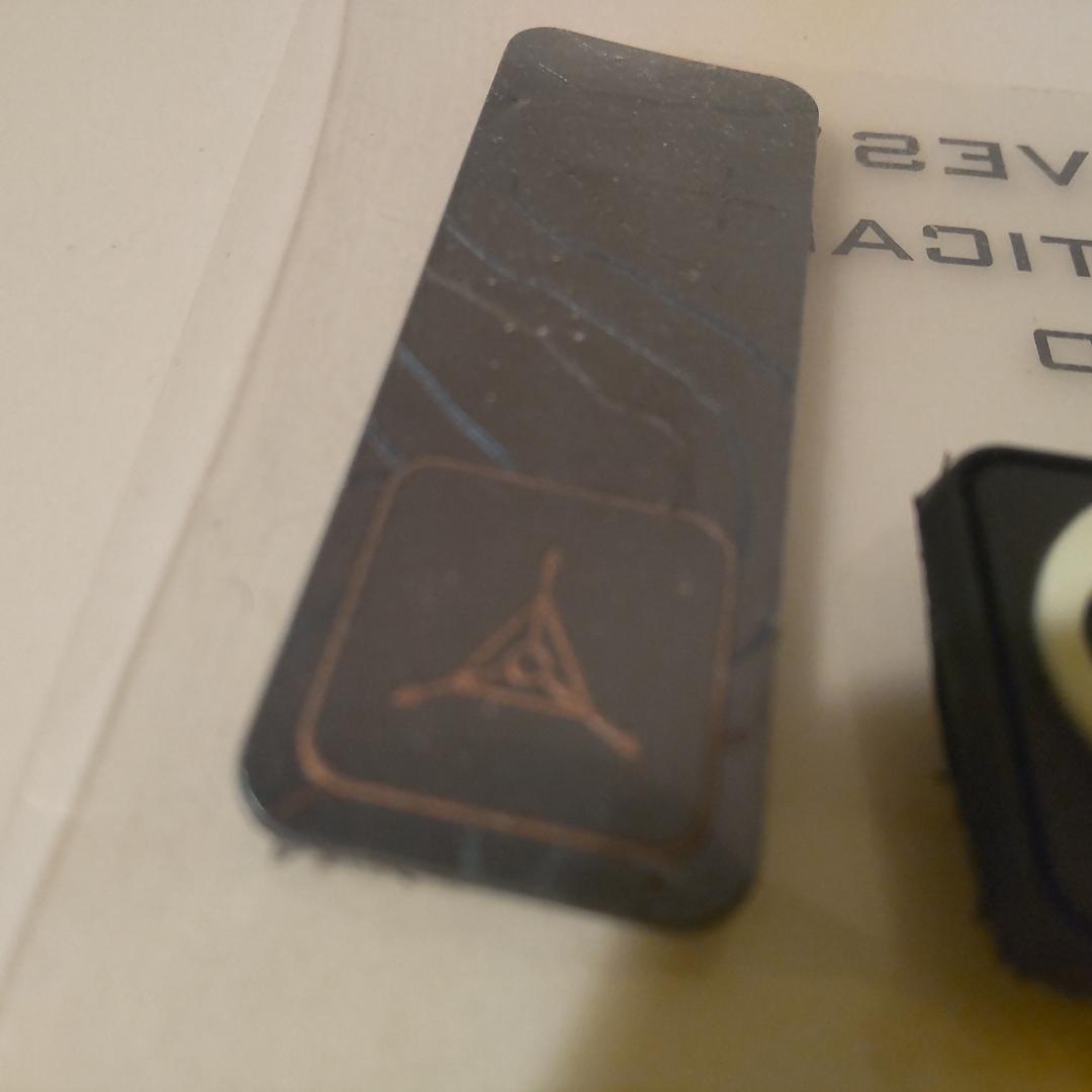 Triple Aught Design チタンパッチ 縦2\"②