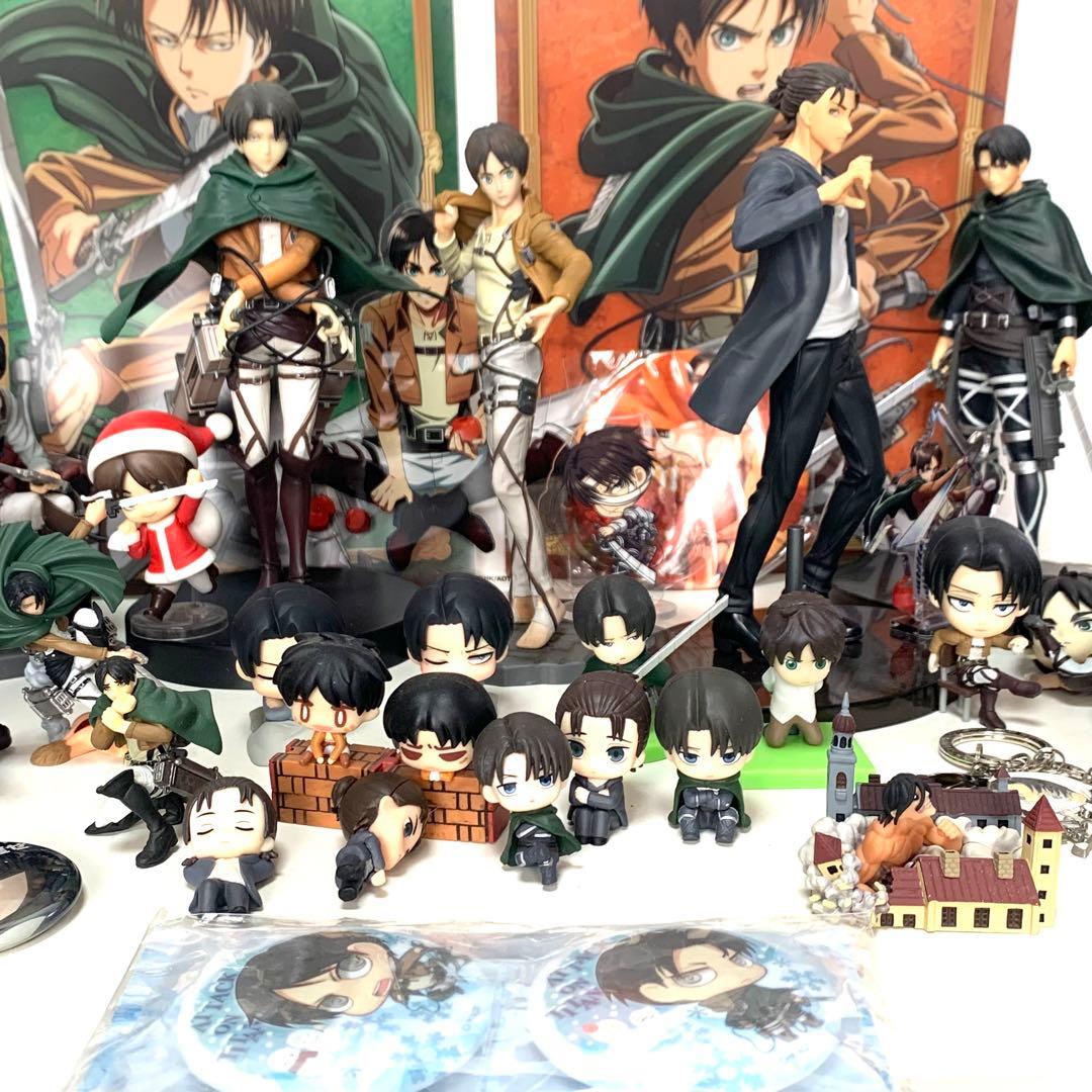 進撃の巨人　リヴァイ　エレン　グッズ　セット　フィギュア　マスコットなど