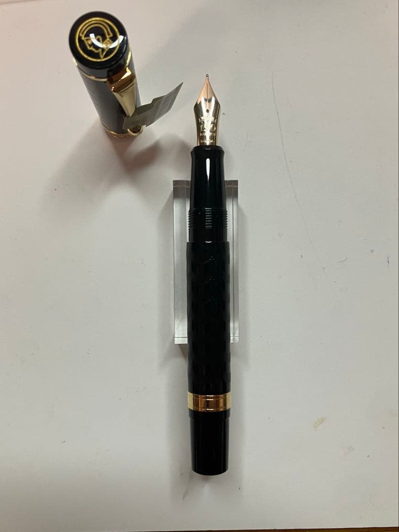 丸善　150周年万年筆　アテナ・ザ・ペン