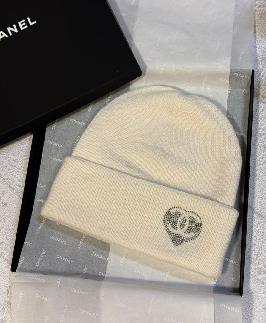 CHANEL ニット帽　ビーニー　ハート