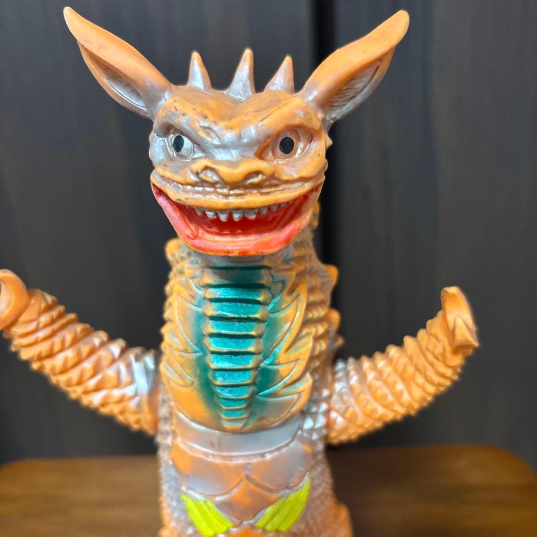 ブルマァク ギャンゴ　マルサン　ポピー　怪獣パチ　パチソフビ　ウルトラマン