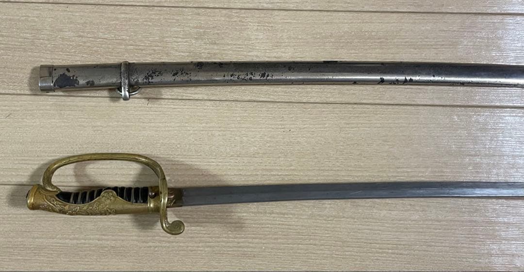 模造刀　美術刀　サーベル　指揮刀　時代武具　V997