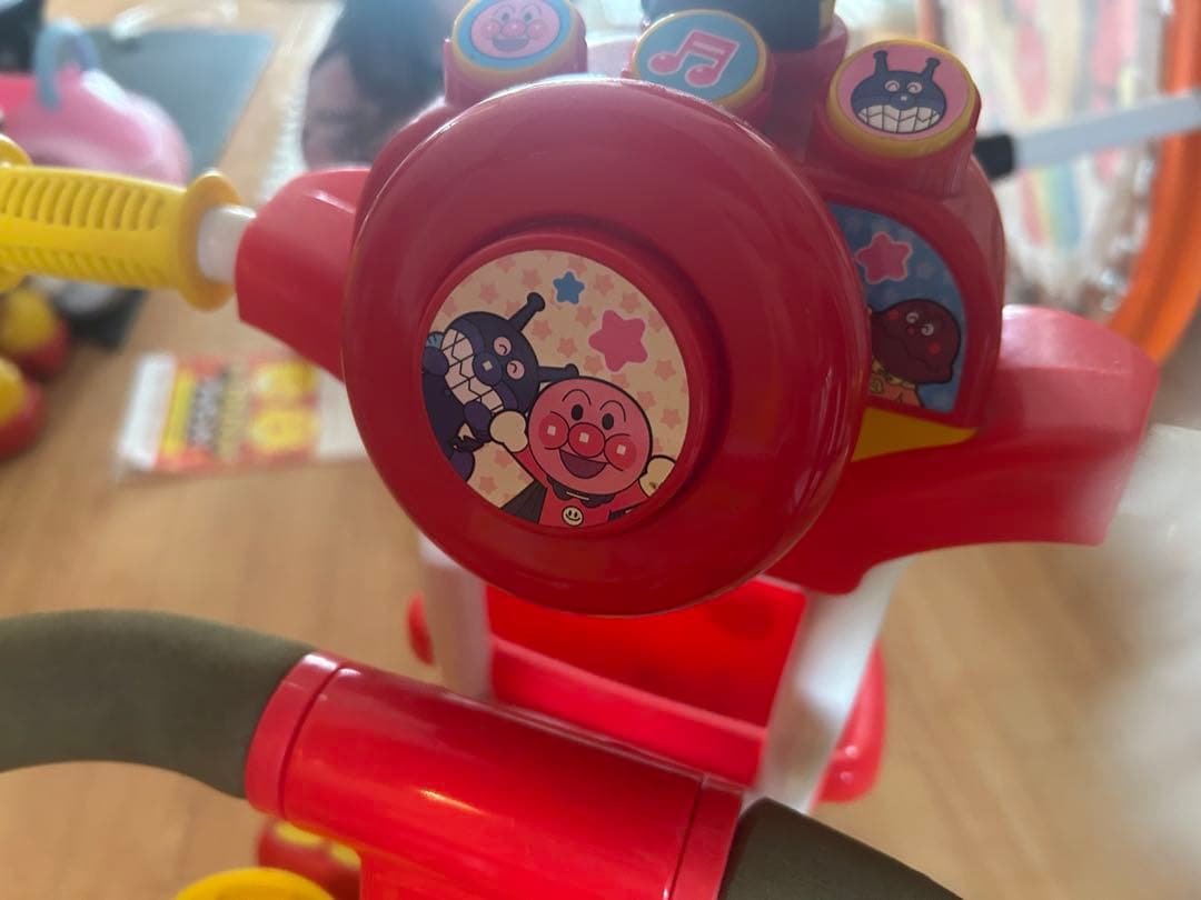 アンパンマン三輪車 デラックス