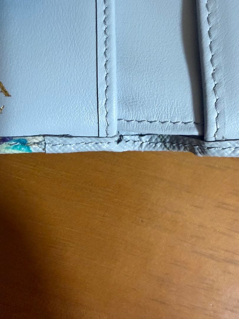 PRADA プラダ 花柄 三つ折り財布 サフィアーノレザー