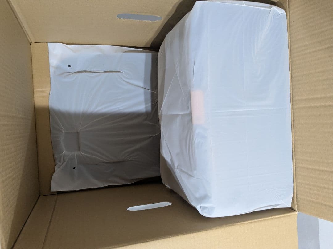 【未使用】iRobot Roomba　ルンバj7+　掃除　クリーナー　ロボット