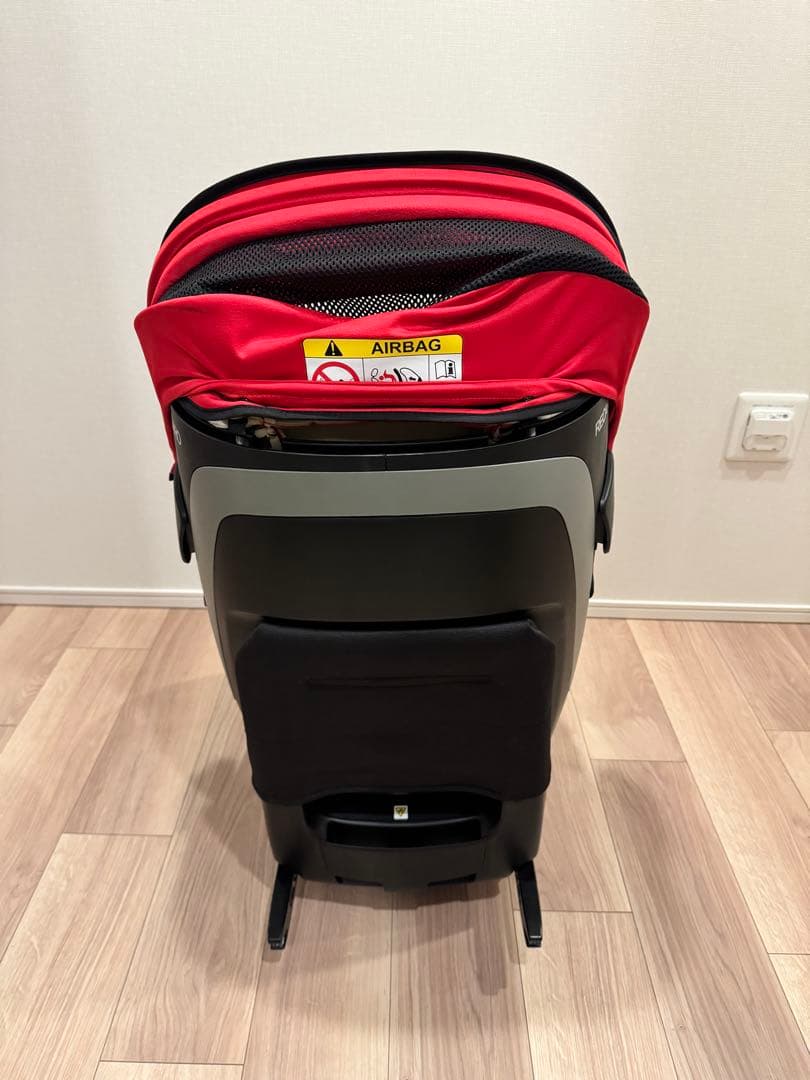 RECARO レカロ チャイルドシート ゼロワン ZERO1 赤黒