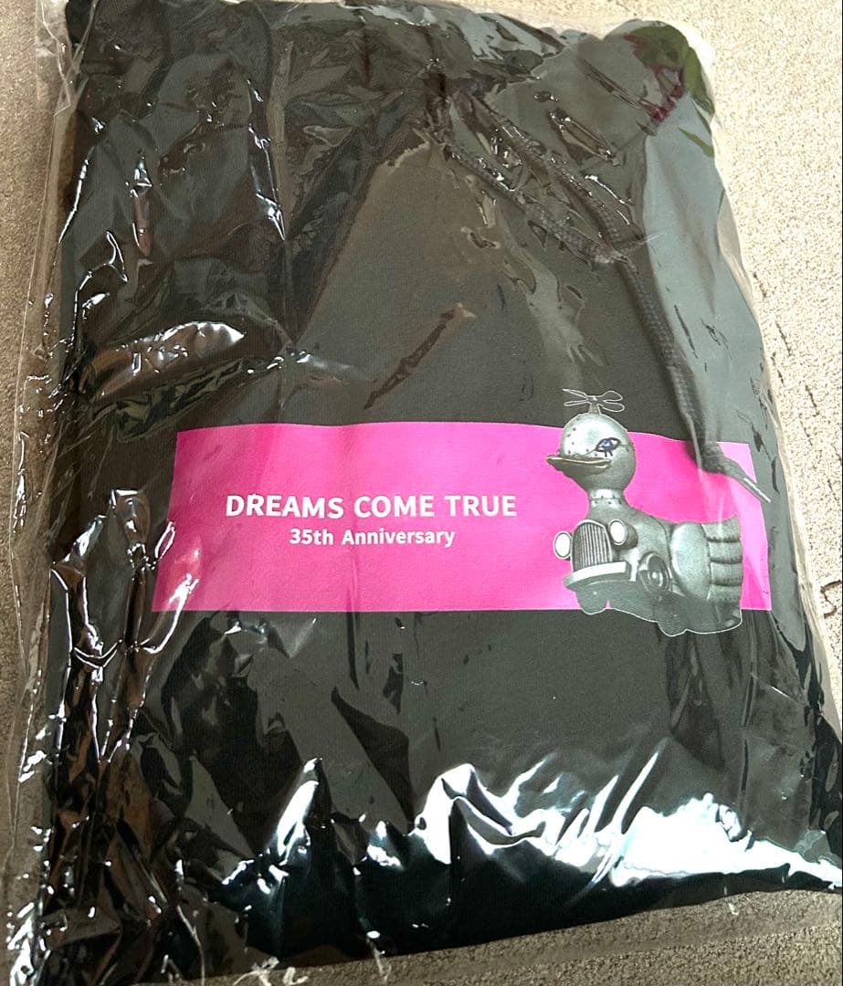 ⭐︎未開封⭐︎ 名鉄百貨店× ドリカム35周年」オリジナルパーカー