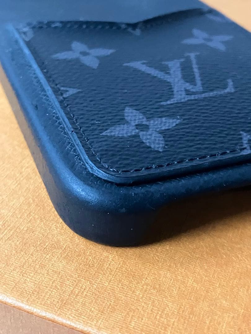 ルイヴィトン iPhone 13 Pro ケース モノグラムエクリプス