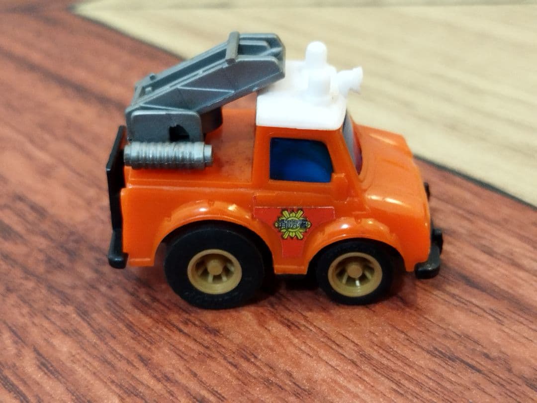 ●チョロQ 消防車 はしご車 mini type Ⅱ ミニカー