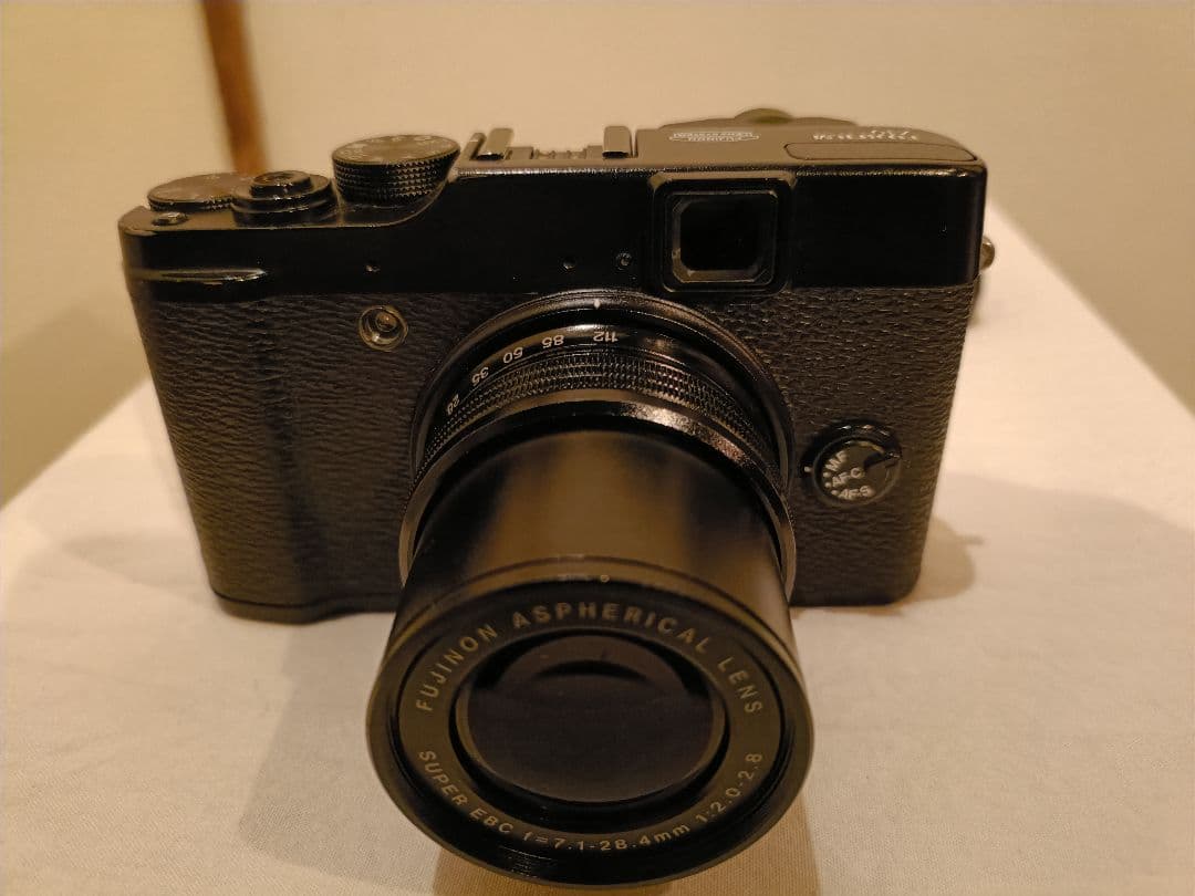 【ジャンク】FUJIFILM X10