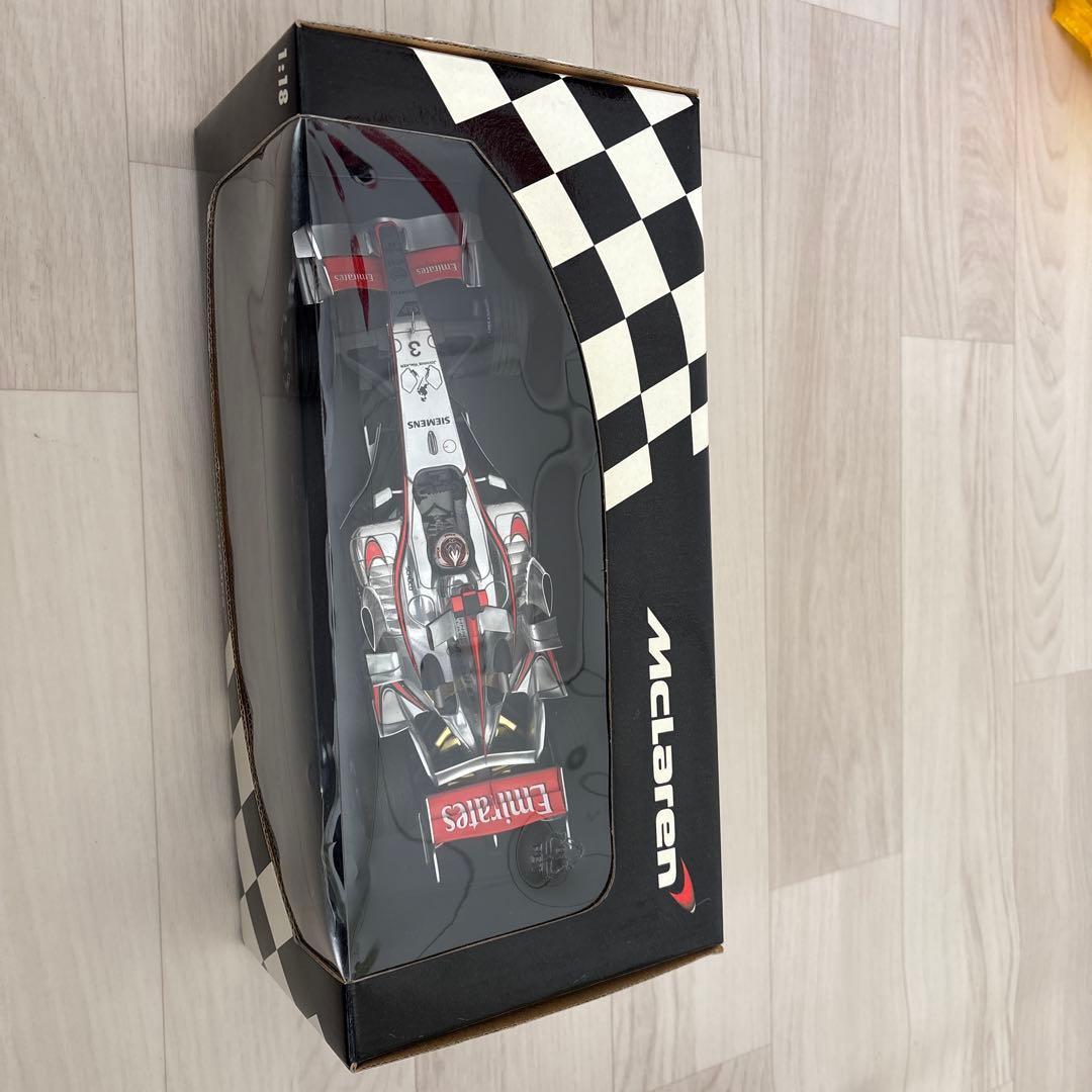 マクラーレンメルセデスMP4/21 キミライコネン ミニカー 1/18