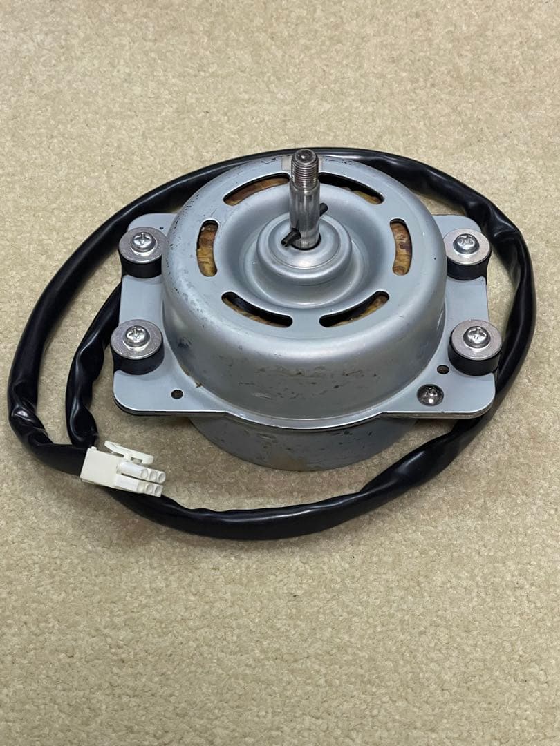 富士工業レンジフードゴムブッシュ付3速モーター中古再生品品番90213361