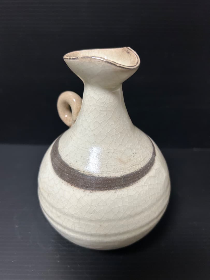 萩焼 耳付酒器　坂田泥華 作