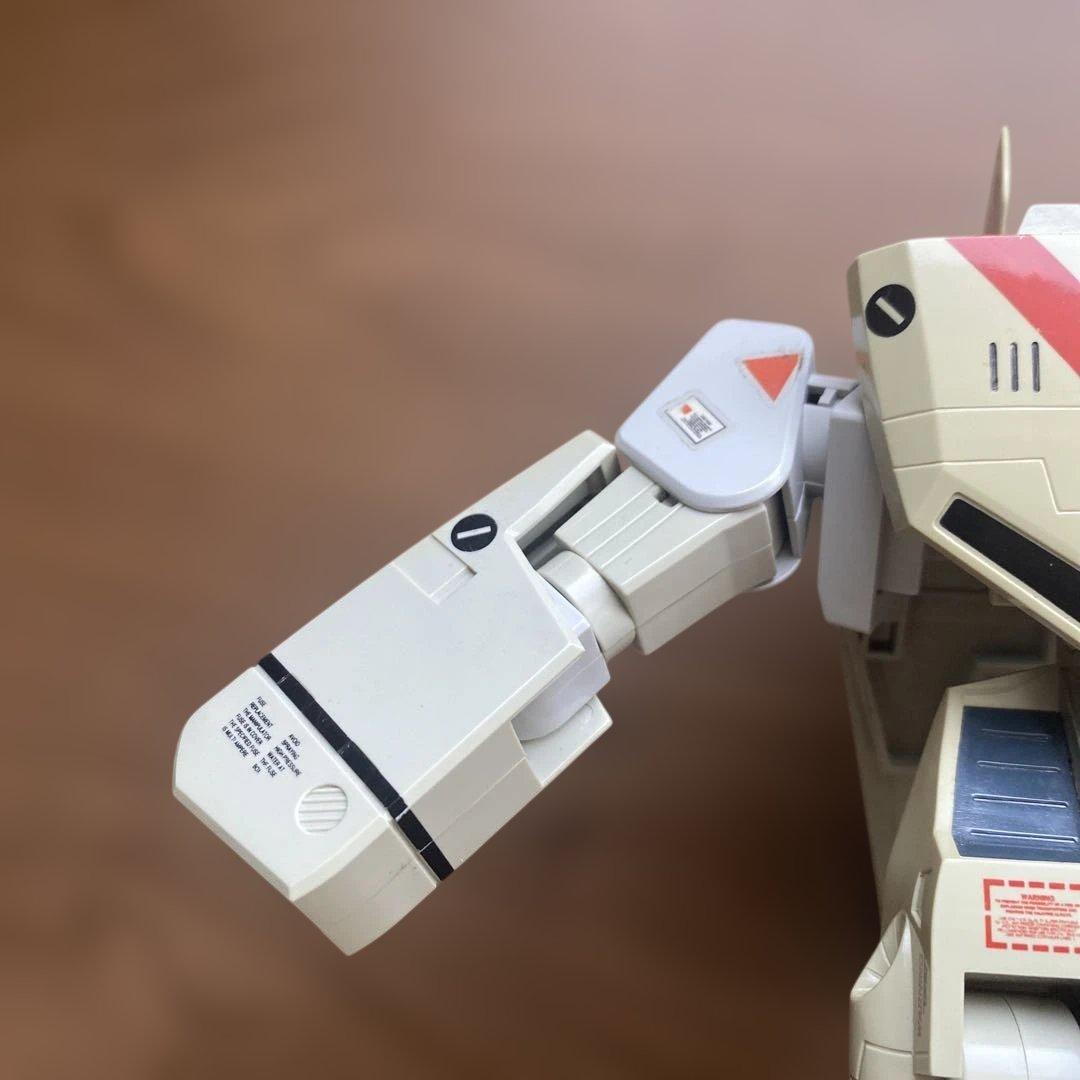 【希少品】【送料無料】バンダイ　マクロス バルキリー 超合金 VF-1J