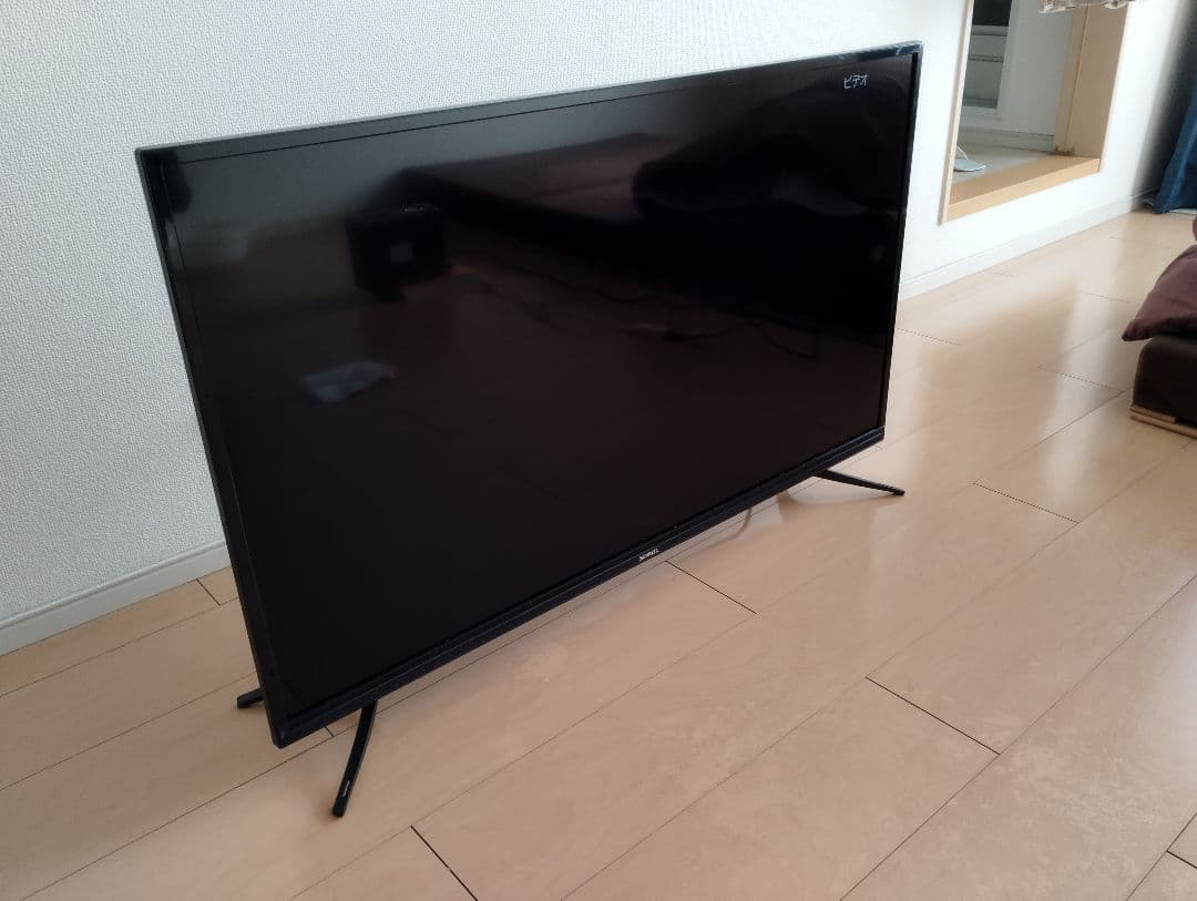 テレビ　40インチ