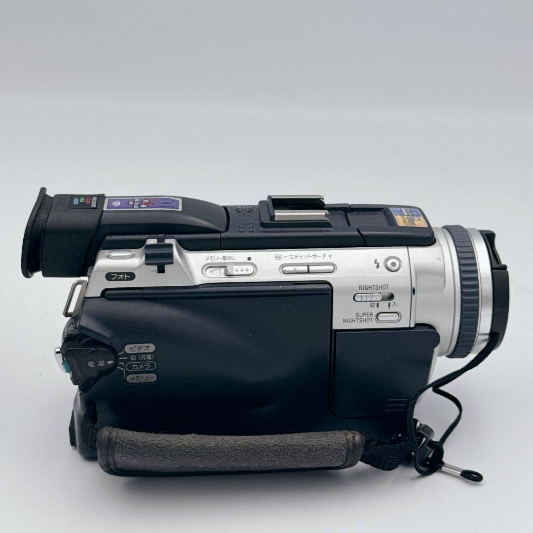 【美品】SONY Handycam DCR-PC100 MiniDVデジタルビデ