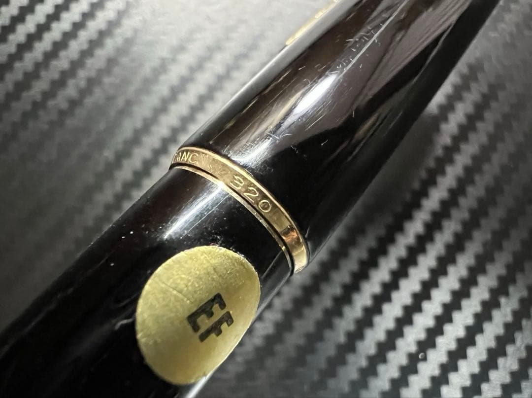 極美品 モンブラン 320 万年筆 吸入式 ブラック EF 14金