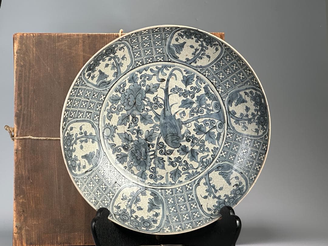 中国美術　16世紀頃　明代　明時代　青花花鳥文大盤　染付大皿　 唐物　安南大皿