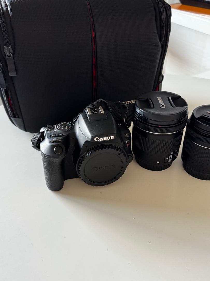 Canon EOS X9デジタル一眼レフカメラ 2本レンズ付き