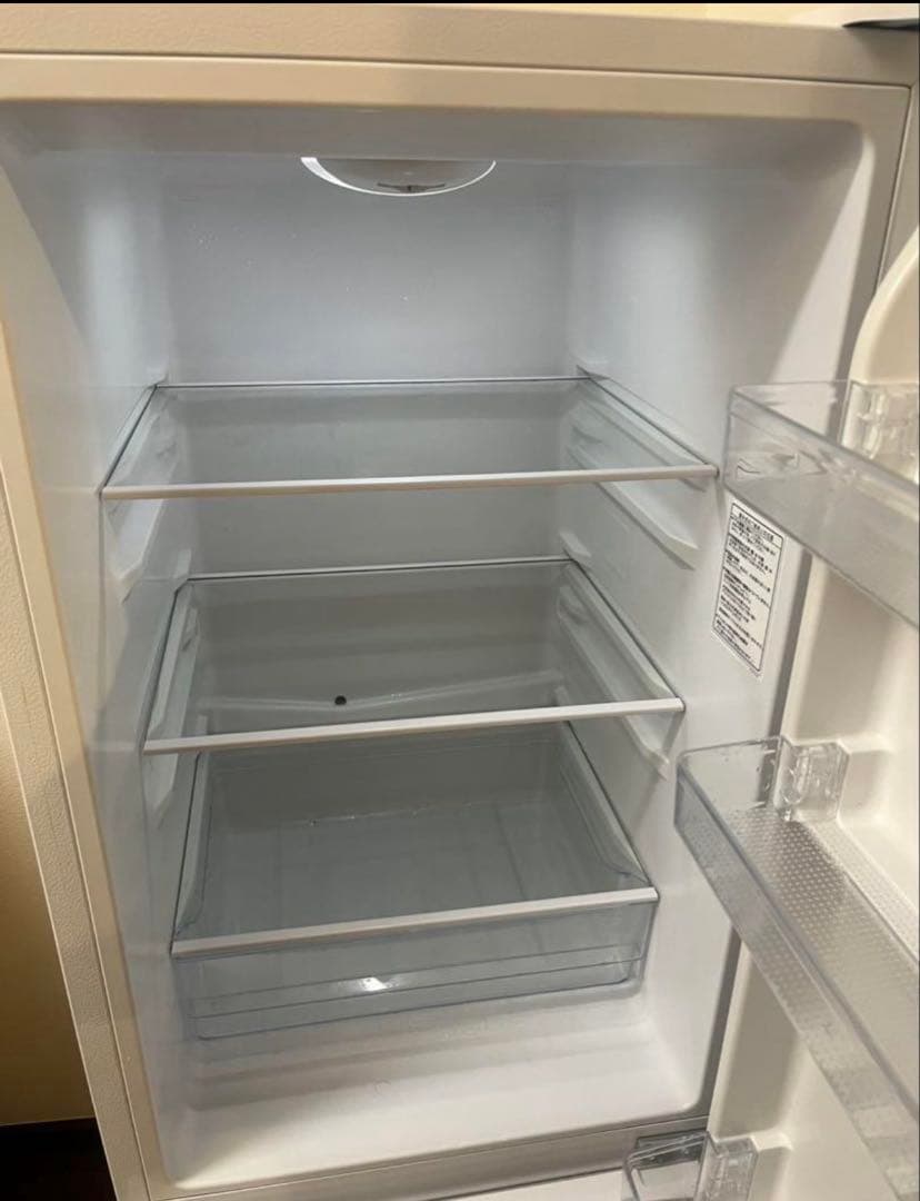 Hisense 2ドア冷蔵庫 ホワイト