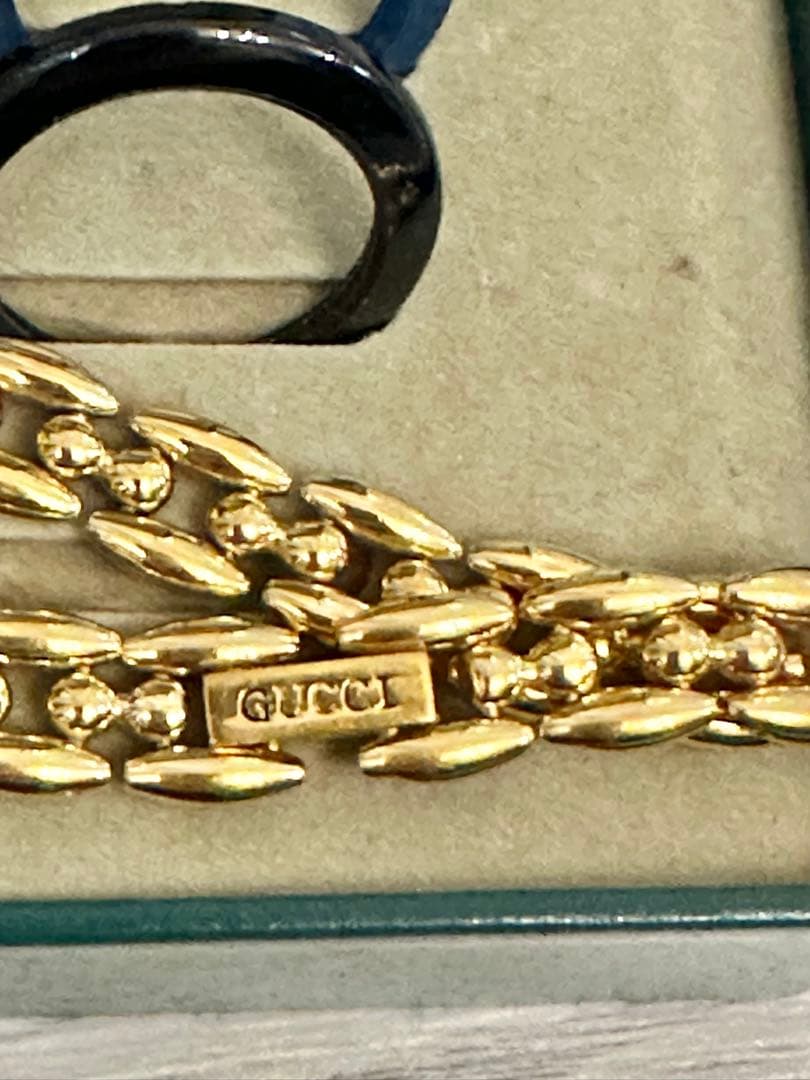 GUCCI 腕時計　チェンジベゼル