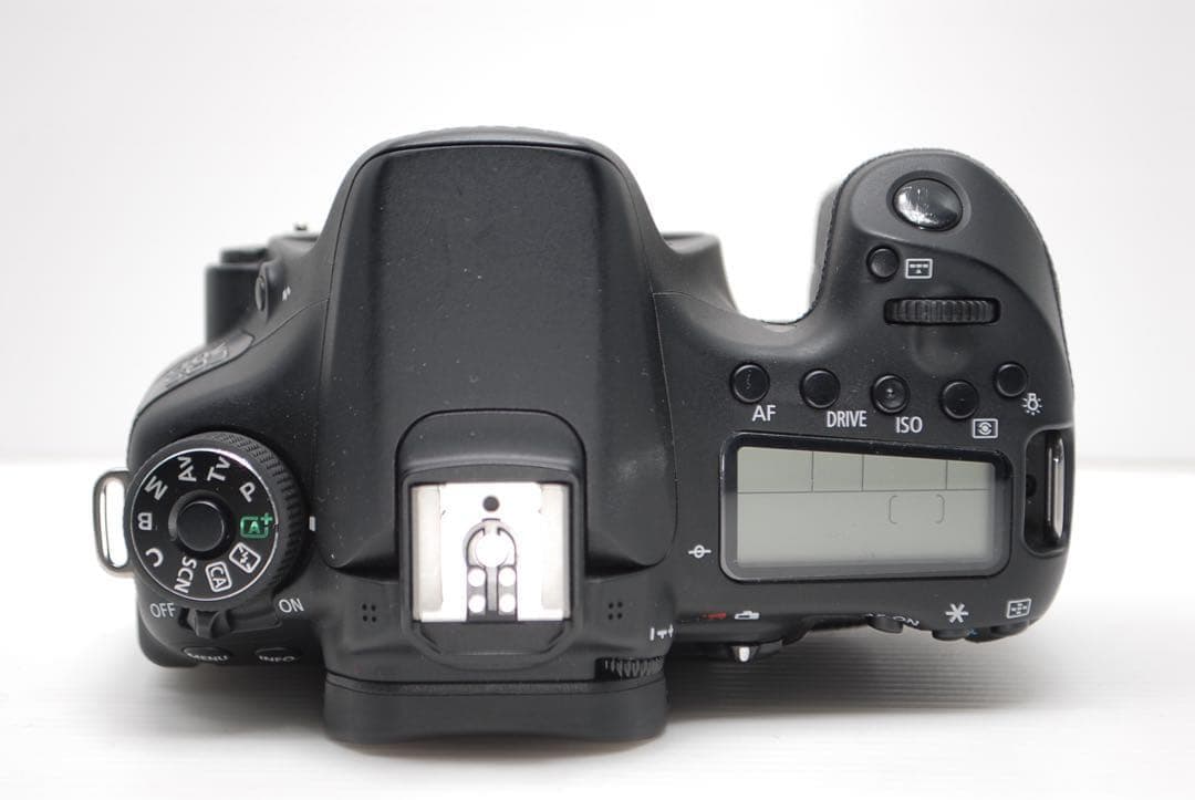 ❤️スマホらくらく転送OK❤️Canon EOS 70D高画質 高性能レンズ付き