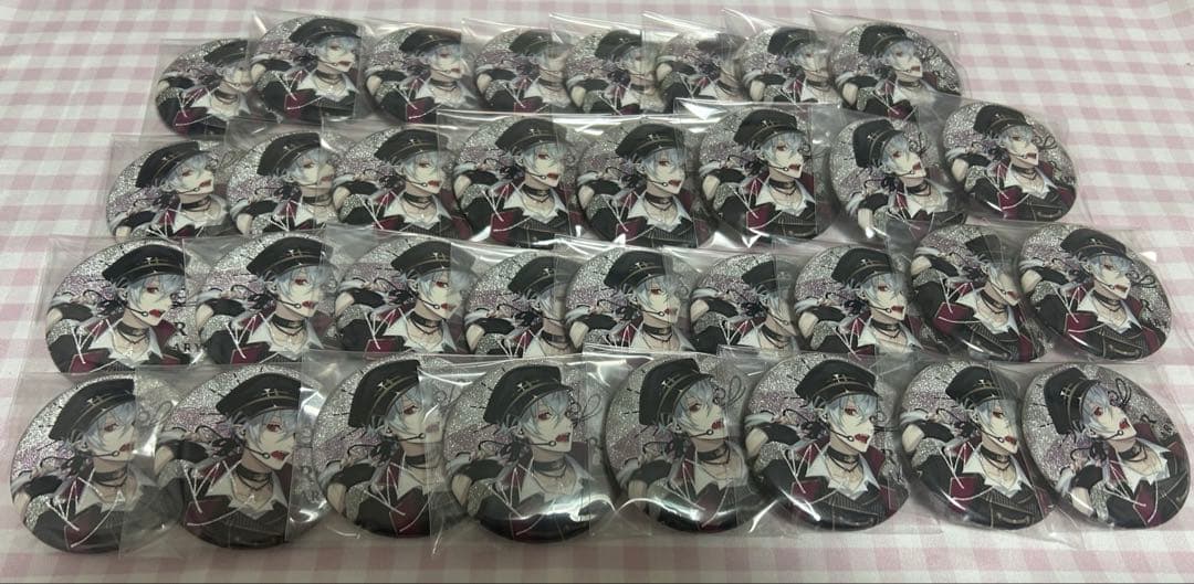 【取り置き中】にじさんじ　ChroNoiR 3周年缶バッチ　葛葉