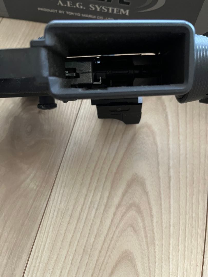 東京マルイ CQB-R M4 カスタム＋充電器＋専用バッテリー付き