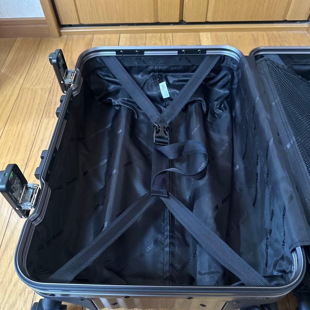 メルセデスベンツAMGスーツケース　中古　傷あり　送料込み‼️
