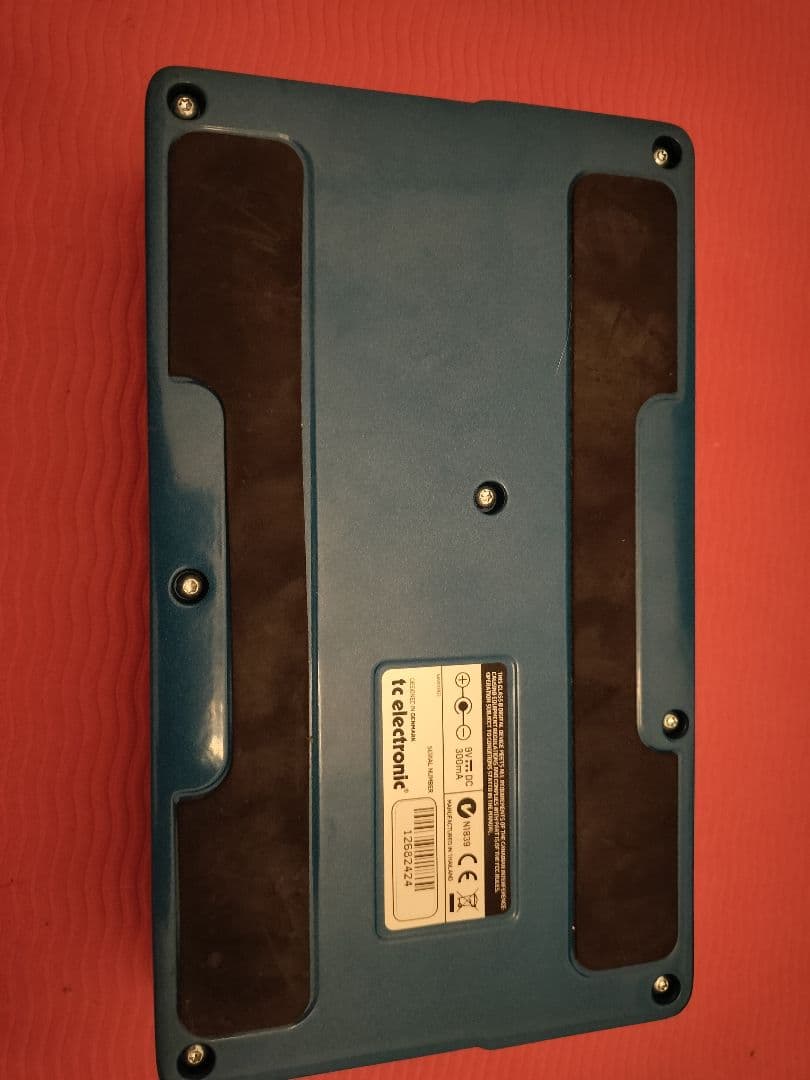 【本体のみ】tc electronic FLASHBACK X4 エフェクター