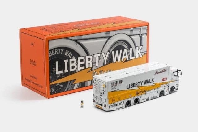 1/64 トランスポーター 三菱 FUSO キャリアカー Track トレーラー