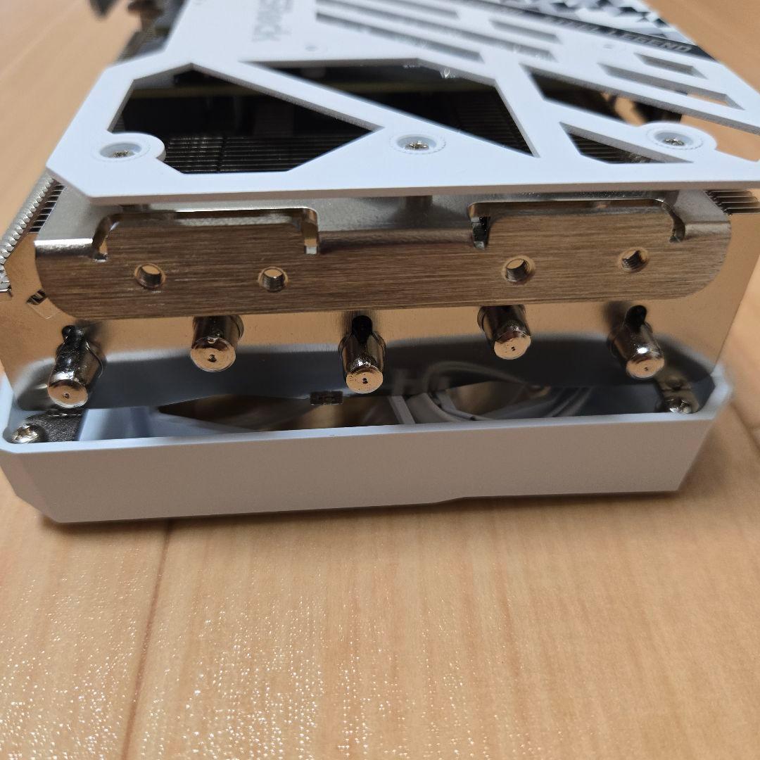 グラフィックボード・グラボ・ビデオカード ASRock Steel Legend RX 7800 XT 16GB