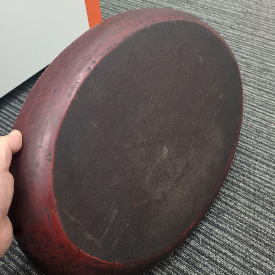 古民芸　讃岐塗り？大きくてとても美しい朱色の楕円形漆器の盆、波状の縁取りが特徴。
