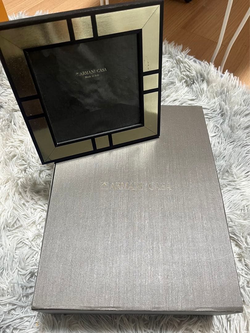 エンポリオ　アルマーニ　写真立て