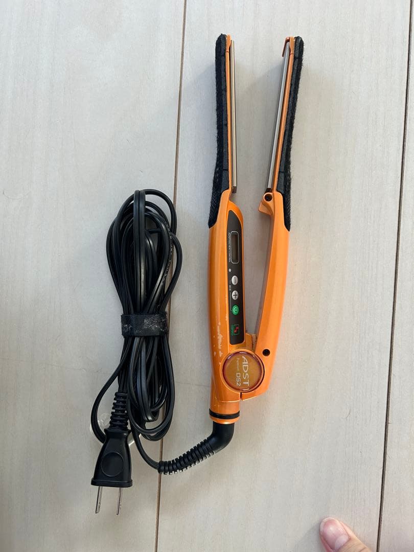 美品❗️ADST DS2 ストレートヘアアイロン オレンジ