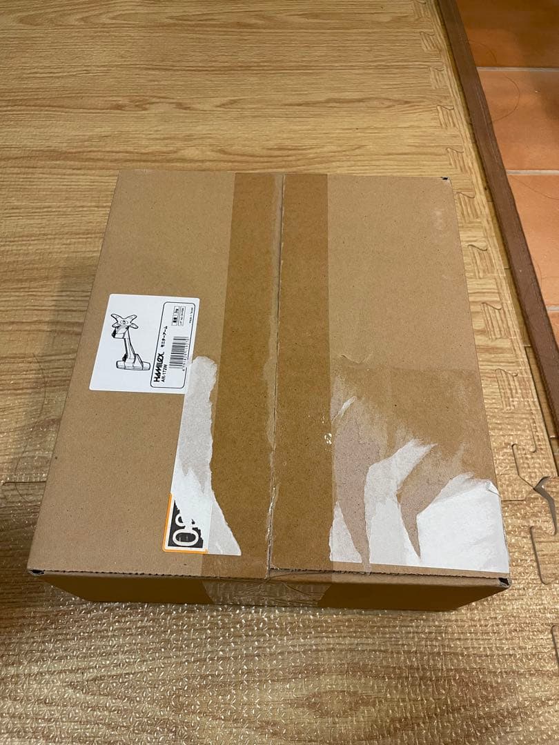 HAMILUX モニターアーム AR-172W