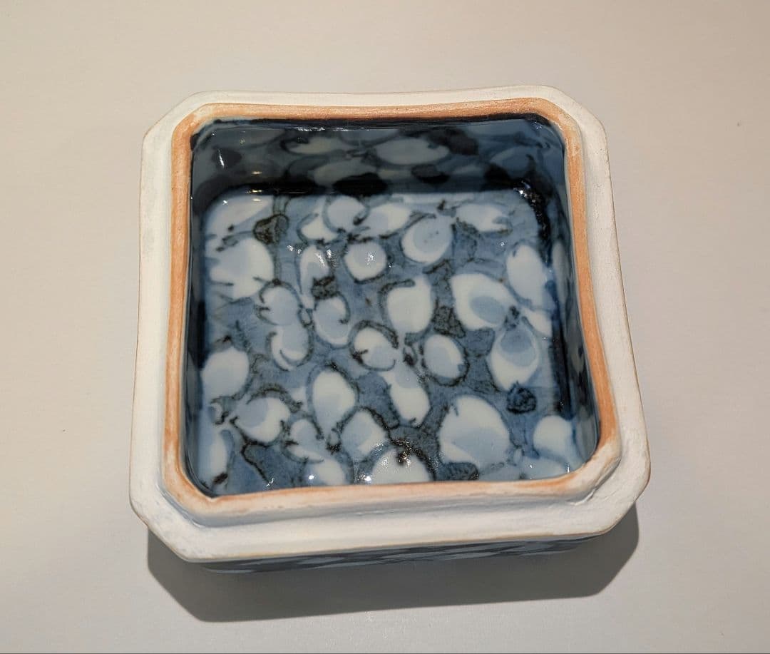 『青木龍山』『染付花紋』香合　有田焼　茶道具表千家　共箱共布　梅花