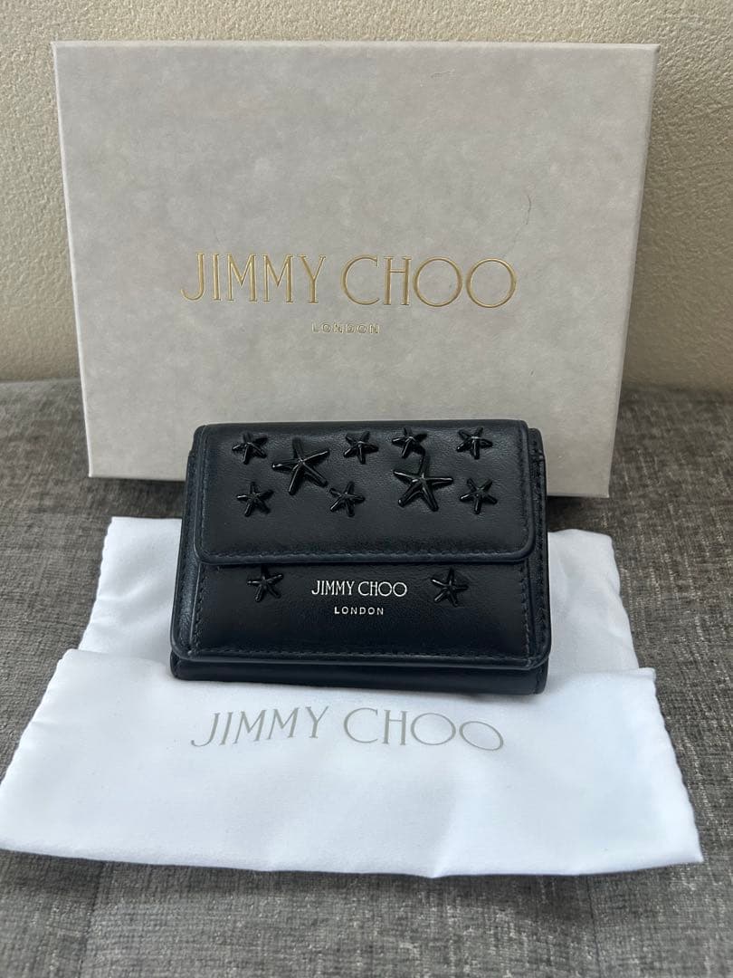 ジミーチュウ　三つ折り　財布