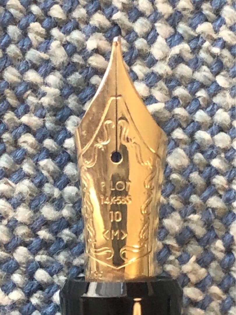 PILOT 万年筆 カスタム742 ブラック M 中字　ペン先14K