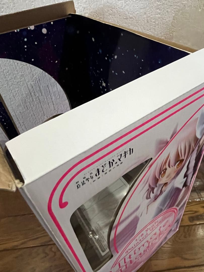 悪魔ほむら アルティメットまどか 1/8スケールフィギュア