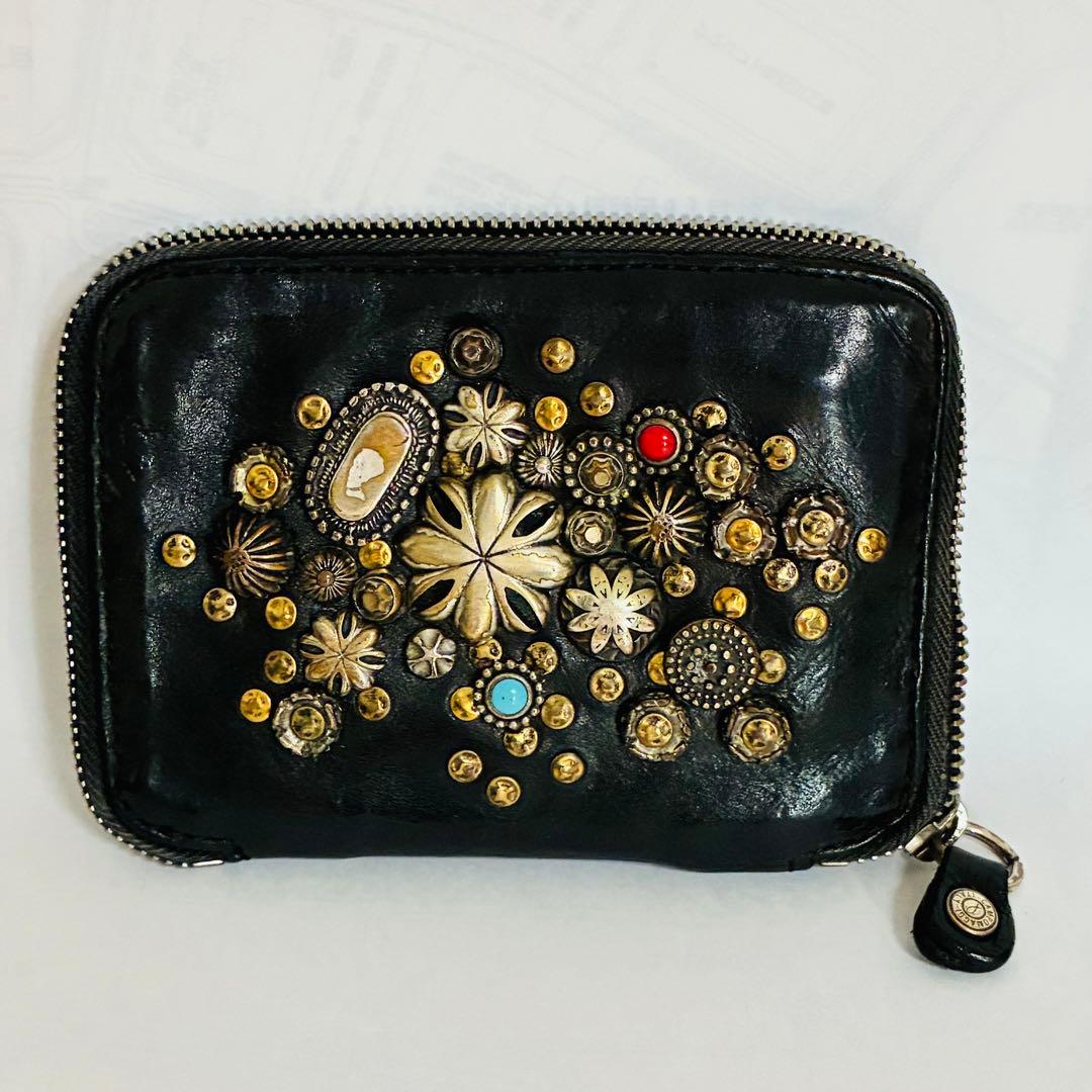 CAMPOMAGGI スタッズ　ミニ　ウォレット　黒　レザー　ラウンドジップ